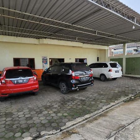 Tanggulangin Hotel Metro Kudus מראה חיצוני תמונה
