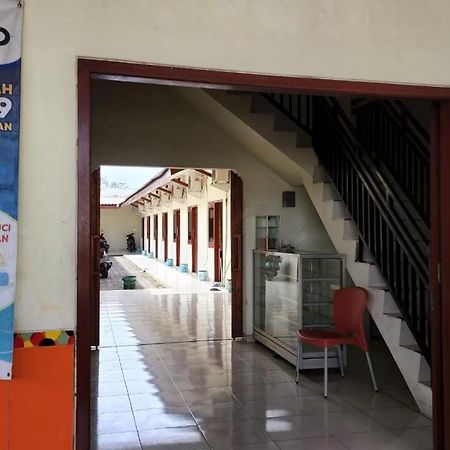 Tanggulangin Hotel Metro Kudus מראה חיצוני תמונה